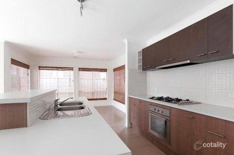 Property photo of 3 Bushlark Crescent Williams Landing VIC 3027