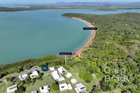 16 Ferries Tce, Sarina Beach, QLD 4737