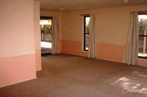 Property photo of 10 Cozens Way Highland Park QLD 4211