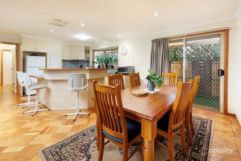 Property photo of 30 Koetong Crescent West Wodonga VIC 3690