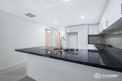Property photo of 11 Maywood Street Pakenham VIC 3810