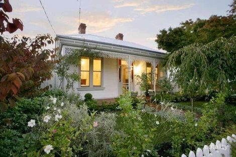 Property photo of 31 Edgevale Road Kew VIC 3101