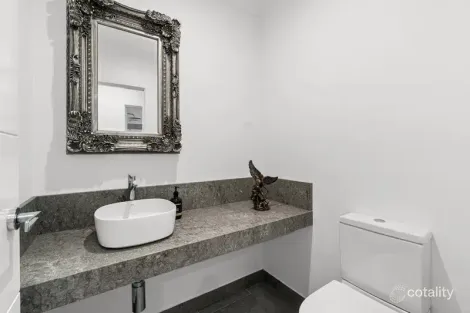 Property photo of 32 Cambridge Way Traralgon VIC 3844