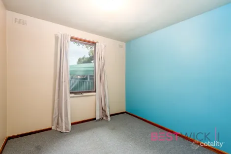 Property photo of 12 Hawkins Street West Bathurst NSW 2795