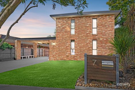 7 BELINDAVALE DR, KNOXFIELD, VIC 3180