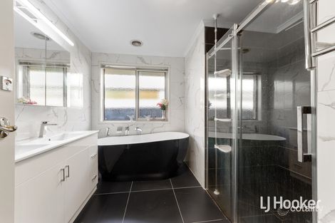 Property photo of 4 John Wedge Place Seabrook VIC 3028