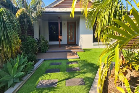 Property photo of 4 Wategoes Street Sandstone Point QLD 4511