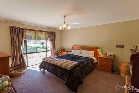 Property photo of 330 Forrest Hills Parade Bindoon WA 6502