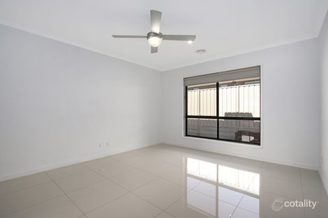 Property photo of 21 Keysor Way Wodonga VIC 3690