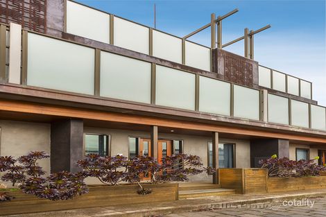 Property photo of 52 Dutton Lane Ascot Vale VIC 3032