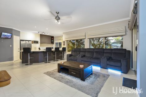 Property photo of 21 Cobia Vista Yanchep WA 6035