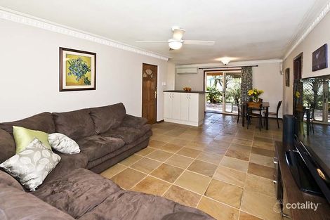 Property photo of 9 Balaka Way Queens Park WA 6107