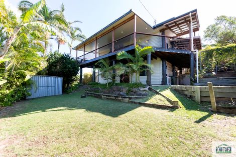 Property photo of 17 Heathwood Crescent Qunaba QLD 4670