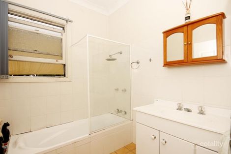 Property photo of 5 Hartzer Place Tarro NSW 2322
