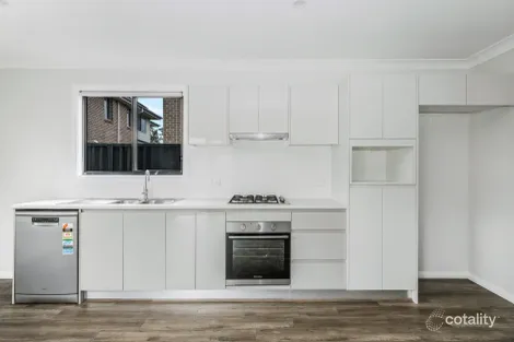 Property photo of 20 Maxim Drive Edmondson Park NSW 2174