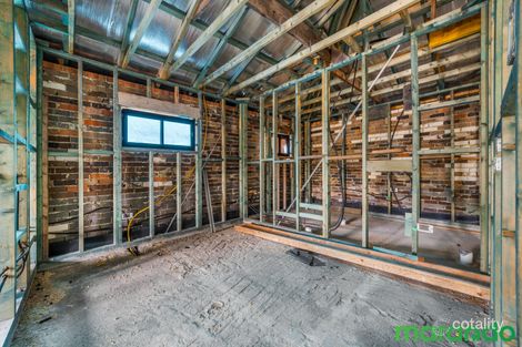 Property photo of 16 Waterside Crescent Carramar NSW 2163