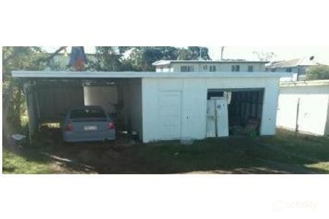 Property photo of 30 Robertson Road Eastern Heights QLD 4305