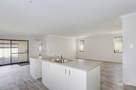 Property photo of 47 Stillwell Circuit Hilbert WA 6112