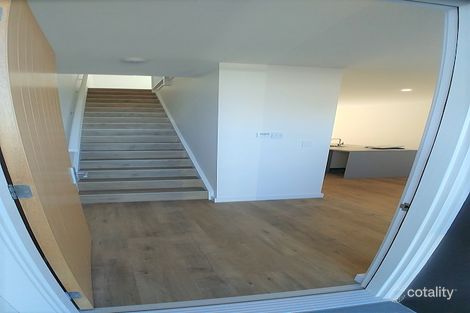 Property photo of 52 Buchanan Drive Woodforde SA 5072