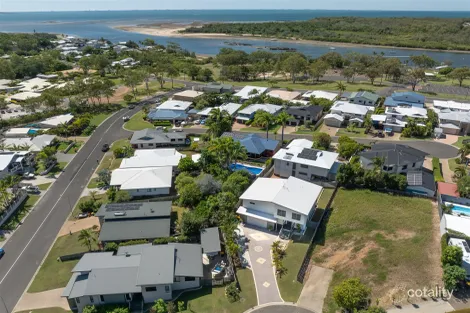 Property photo of 3 Danielle Court Boyne Island QLD 4680