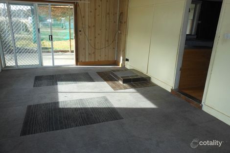 Property photo of 40 Forsythe Avenue Young NSW 2594