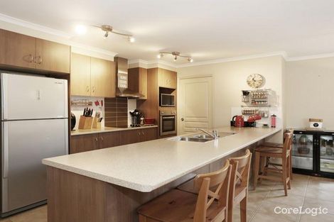 Property photo of 1 Fordham Court Regents Park QLD 4118