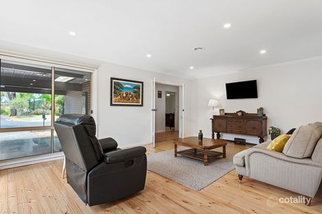 Property photo of 17 McBride Crescent Seaford VIC 3198