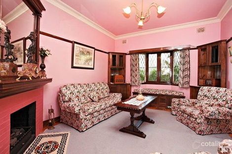 Property photo of 8 Madden Avenue Carnegie VIC 3163