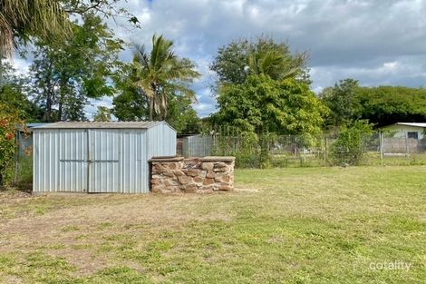 Property photo of 52 Beardmore Crescent Dysart QLD 4745