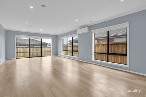 Property photo of 64 Generation Crescent Mambourin VIC 3024