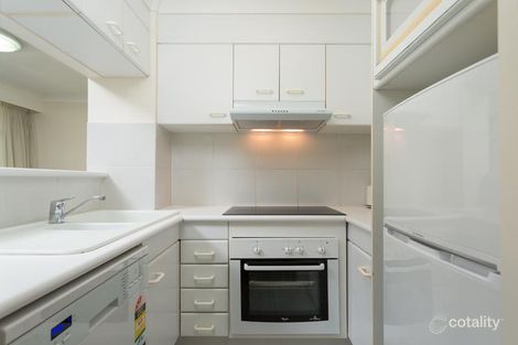Property photo of 510 Marine Parade Biggera Waters QLD 4216