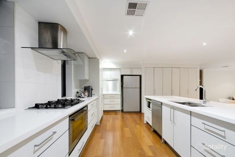 Property photo of 3 Handcock Way Kingsley WA 6026