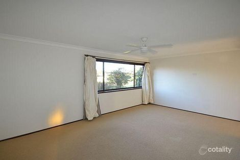 35 Amundsen Ave, Shoalhaven Heads, NSW 2535