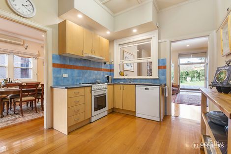 Property photo of 13 Nerissa Street Glen Iris VIC 3146