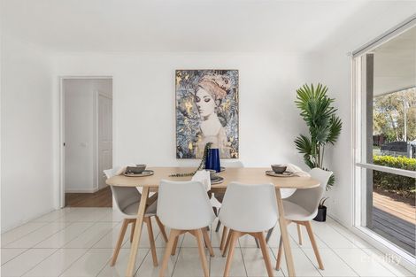 Property photo of 9 Deed Drive Pakenham VIC 3810