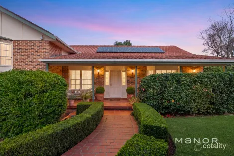 Property photo of 4 Mantillus Grove Baulkham Hills NSW 2153