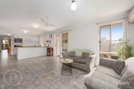 Property photo of 36 Oleander Crescent Durack QLD 4077