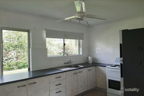 Property photo of 1/13 Trinity Beach Road Trinity Beach QLD 4879