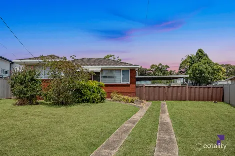 Property photo of 11 Gilliver Crescent Greenacre NSW 2190