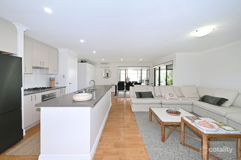 Property photo of 220 Golf Links Drive Carramar WA 6031