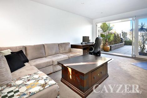Property photo of 45 Finlay Street Albert Park VIC 3206