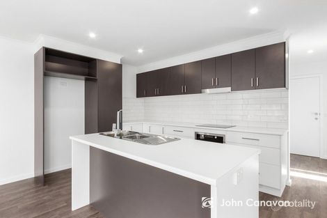 Property photo of 4 Malcolm Street Mansfield VIC 3722