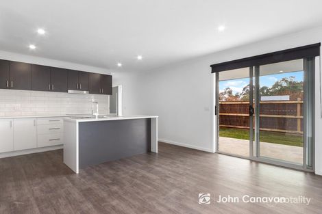Property photo of 4 Malcolm Street Mansfield VIC 3722