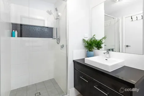 Property photo of 3 Lapwing Place Horsley NSW 2530