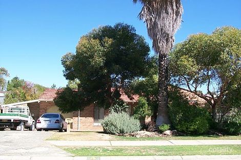 4 Balanus Way, Heathridge, WA 6027