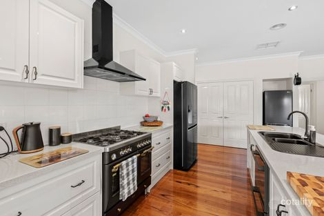 Property photo of 2 Arnup Court Darley VIC 3340
