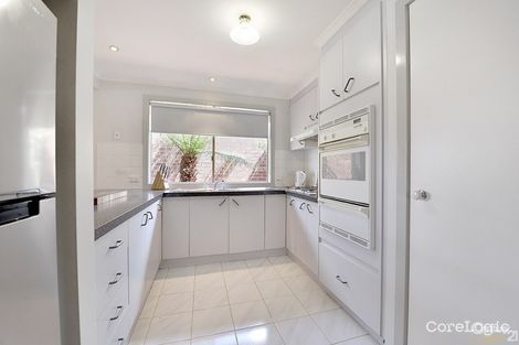 Property photo of 28 Godwin Avenue Narre Warren VIC 3805