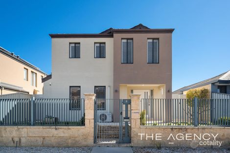 Property photo of 8 Seaspray Crescent Jindalee WA 6036