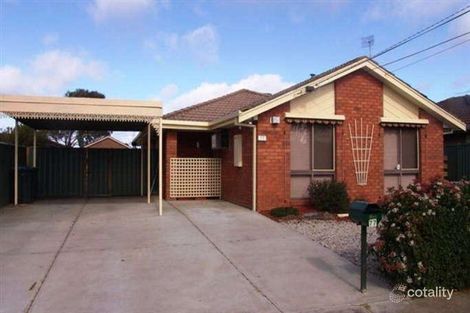 Property photo of 77 Tamarind Crescent Werribee VIC 3030