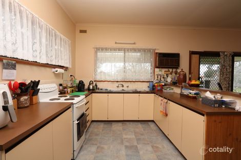 Property photo of 256 Gladstone Street Maryborough VIC 3465